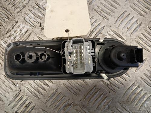 Left front window switch RENAULT TWINGO II (CN0_) 1.2 16V (CN04, CN0B) | BP38705866I27 - Image 2