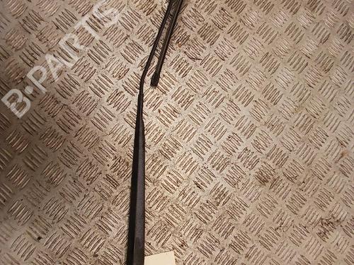 Used Front windshield wiper arm Front windshield wiper arm RENAULT MEGANE III Hatchback (BZ0/1_, B3_) 1.6 dCi (BZ00, BZ12, BZ13) (130 hp) 40507670 40507670