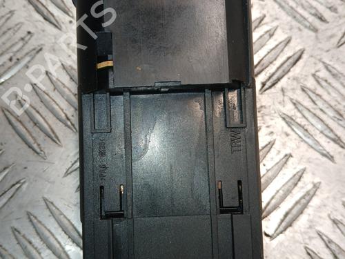 Hovedlysbryter Hovedlysbryter VW GOLF IV (1J1) 1.9 TDI (101 hp) 37369943 37369943