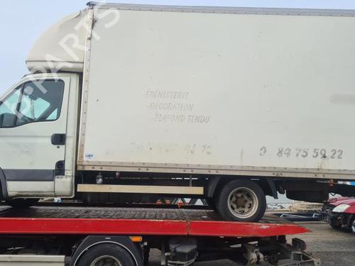 Left front indicator IVECO DAILY III Platform/Chassis 35 S 13,35 C 13 | BP37373658C32 - Image 6