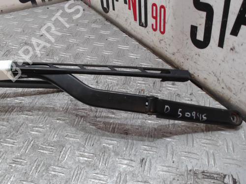 front-windshield-wiper-arm-audi-a3-8p1-2003-2004-2005-2006-2007-2008-2009-2010-2011-2012-2013-37358895 main image