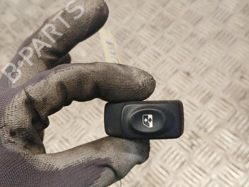 Used Right front window switch Right front window switch 39606844 39606844