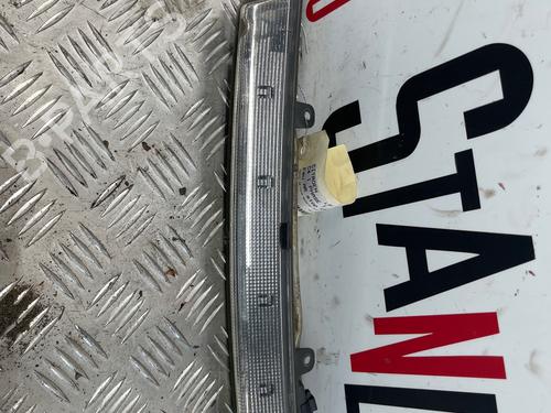 Used Third brake light Third brake light 37372745 37372745