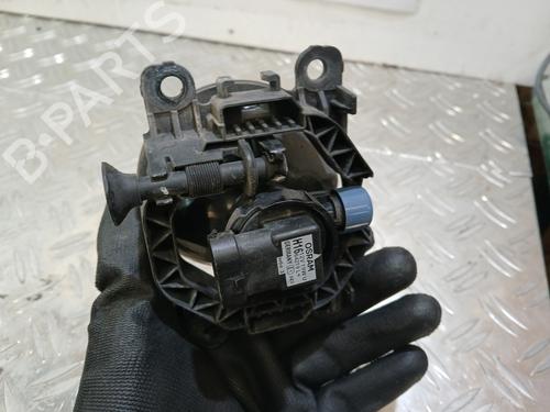left-front-fog-light-renault-clio-iii-grandtour-kr01_-2007-37363721 main image