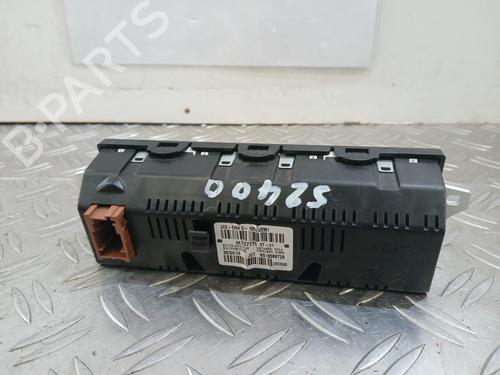 display-monitor-citroen-c3-ii-sc_-2009-37363745 main image