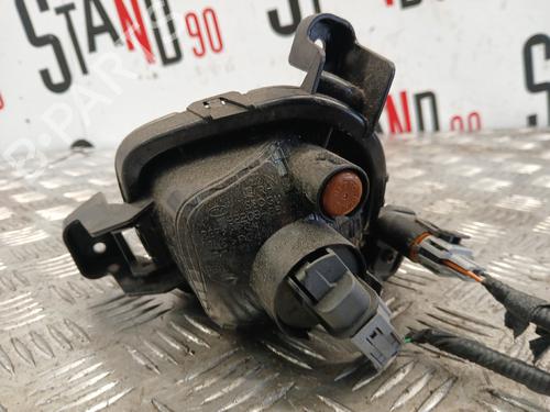 Used Right front fog light Right front fog light 37373142 37373142