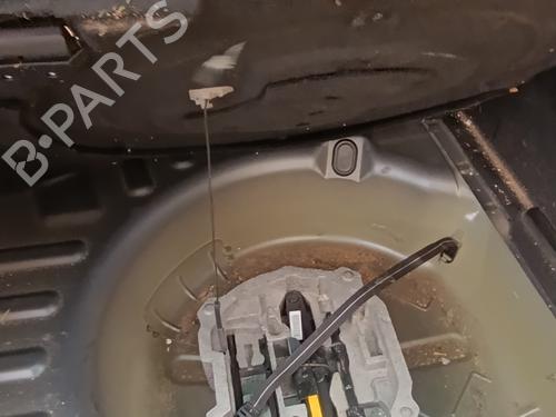 Used Parts CITROËN C5 III Break (RW_) 2.0 HDi 140 4959434