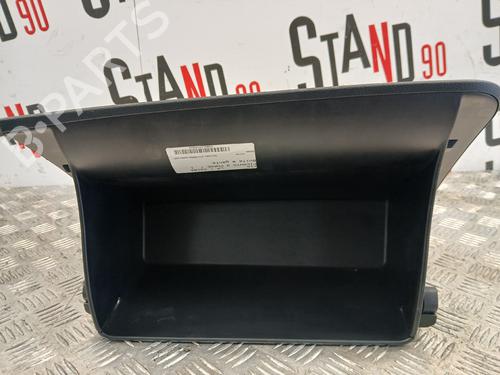 Used Glove box Glove box 37373132 37373132