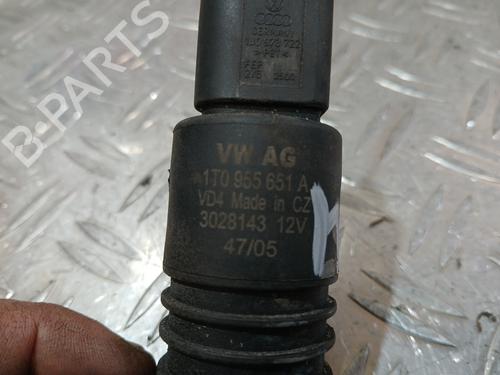 Washer pump VW GOLF V (1K1) | BP37363986E24 - Image 4