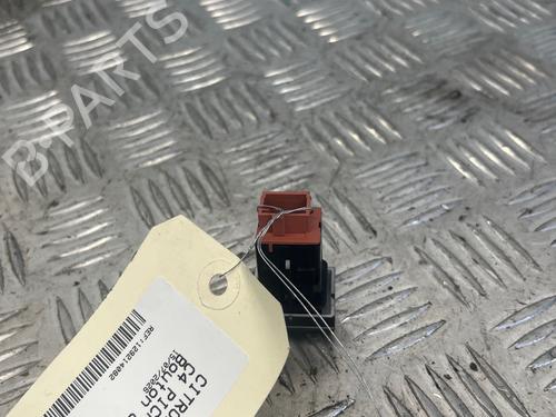 warning-switch-citroen-c4-picasso-ii-2013-37746584 main image