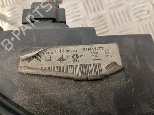 Used Right headlight Right headlight 37372876 37372876