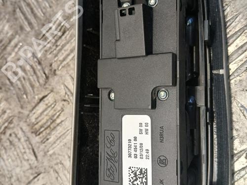 Left front window switch VOLVO V50 (545) 1.6 D | BP37374948I27 - Image 2