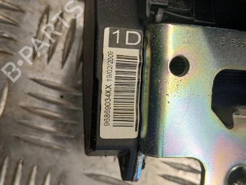 Used Front right seatbelt Front right seatbelt 37373679 37373679