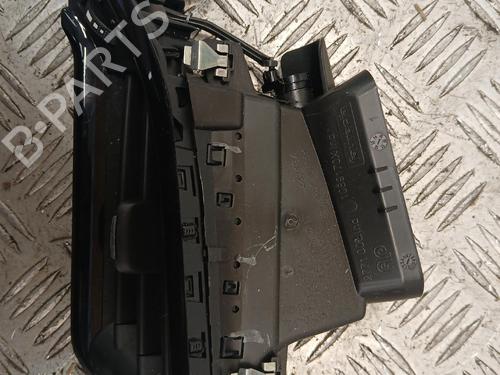 Used Air vent Air vent PEUGEOT 208 I (CA_, CC_) 1.6 HDi / BlueHDi 75 (75 hp) 39520044 39520044