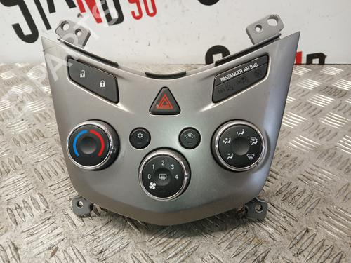 Used Climate control Climate control 37371726 37371726