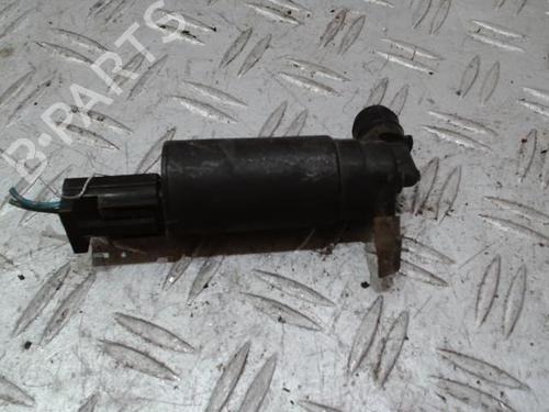 Ruitensproeierpomp Ruitensproeierpomp TOYOTA YARIS (_P1_) 1.0 (SCP10_, SCP10R) (65 hp) 37359128 37359128
