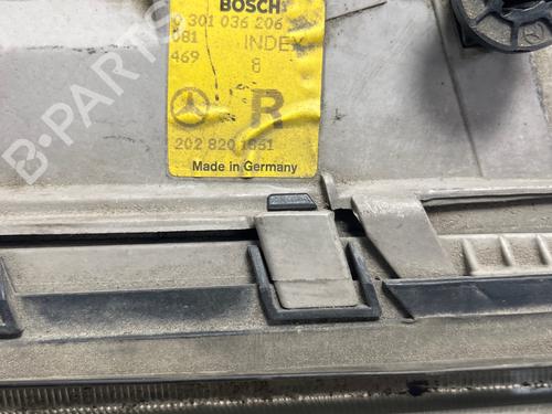 Used Right headlight Right headlight MERCEDES-BENZ C-CLASS (W202) C 180 (202.018) (122 hp) 39729828 39729828