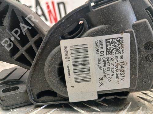 Pedale Pedale PEUGEOT 208 I (CA_, CC_) 1.4 HDi (68 hp) 37374139 37374139