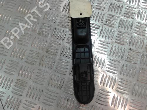 Used Right front window switch Right front window switch 37352066 37352066