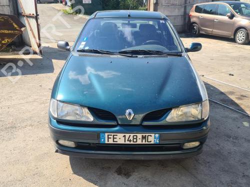Brugte RENAULT MEGANE I Classic (LA0/1_) 1.6 e (LA0F, LA0S) 4807240