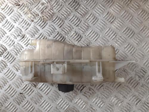 expansion-tank-renault-clio-iii-br01-cr01-2005-2006-2007-2008-2009-2010-2011-2012-2013-2014-37354667 main image