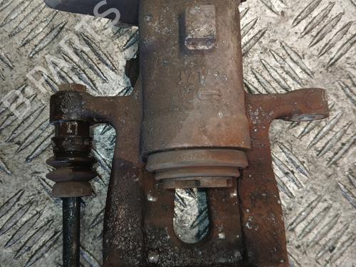Used Right rear brake caliper Right rear brake caliper 37372594 37372594
