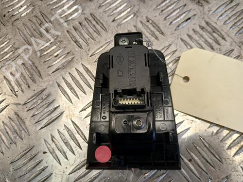 Switch RENAULT ZOE (BFM_) | BP37373164I30 - Image 3