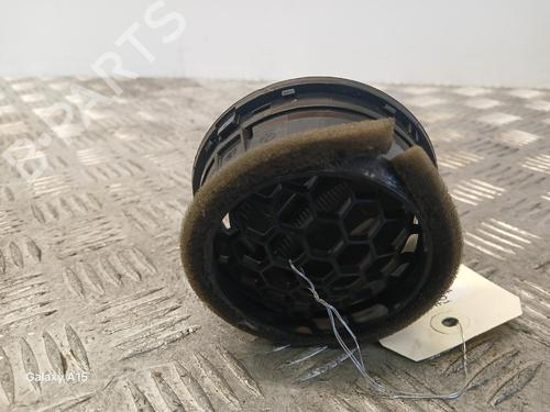 Rejilla aireadora Rejilla aireadora VW AMAROK (2HA, 2HB, S1B, S6B, S7A, S7B, AGD) 2.0 BiTDI 4motion (163 hp) 37451981 37451981