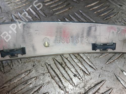 Used Headlight eyebrow Headlight eyebrow 37371540 37371540