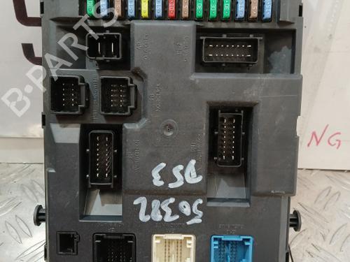 Fuse box CITROËN DS3 (SA_) 1.6 THP 155 | BP37363421E1 - Image 4