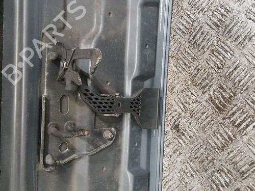 hood-audi-a4-b7-avant-8ed-2004-2005-2006-2007-2008-37374888 main image