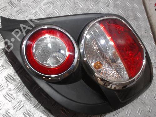 Used Right taillight Right taillight 37359001 37359001