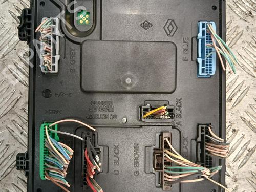 Fuse box RENAULT MEGANE III Hatchback (BZ0/1_, B3_) 1.6 dCi (BZ00, BZ12, BZ13) | BP40507693E1 - Image 2