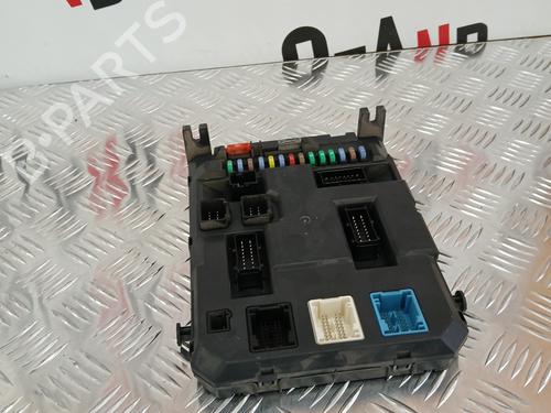 Fuse box CITROËN C3 II (SC_) 1.4 HDi 70 (SC8HZC, SC8HR0, SC8HP4) | BP37367373E1  - Image 5