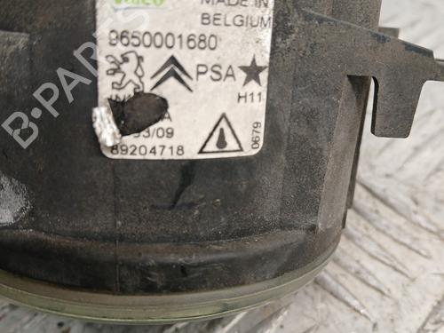 Used Right front fog light Right front fog light 37369444 37369444