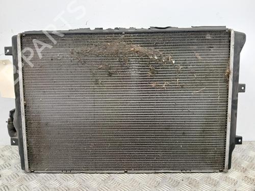 Used Water radiator Water radiator VW GOLF VI (5K1) 1.6 TDI (105 hp) 39992971 39992971