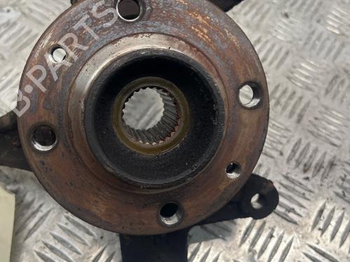 right-front-steering-knuckle-renault-scenic-ii-jm01_-2003-2004-2005-2006-2007-2008-2009-2010-40507761 main image
