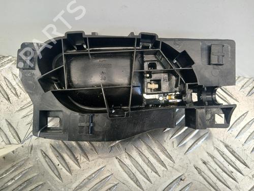 Used Front left interior door handle Front left interior door handle 37375354 37375354