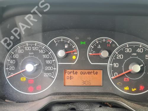 Headlight switch FIAT GRANDE PUNTO (199_) 1.3 D Multijet (199.AXD11, 199.AXD1A, 199.AXD1B,... | BP37364663I24 - Image 3