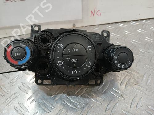 climate-control-ford-fiesta-vi-cb1-ccn-2008-37363547 main image