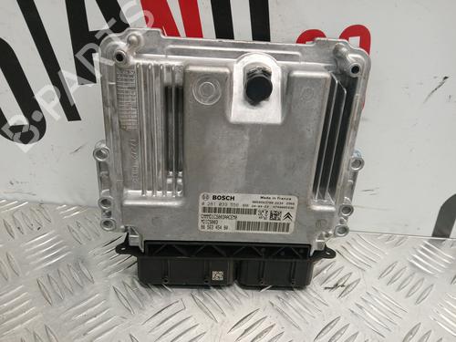 Used Engine control unit (ECU) Engine control unit (ECU) 37746309 37746309