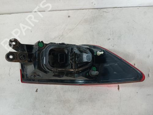 right-taillight-renault-clio-iv-bh_-2012-2013-2014-2015-2016-2017-2018-2019-2020-2021-37362876 main image