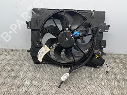Used Radiator fan Radiator fan DACIA SANDERO II TCe 90 (B8M1, B8MA, B8AC) (90 hp) 39702666 39702666
