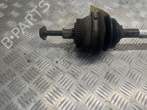 right-front-driveshaft-vw-passat-b5-variant-3b5-1997-1998-1999-2000-2001-39942000 main image