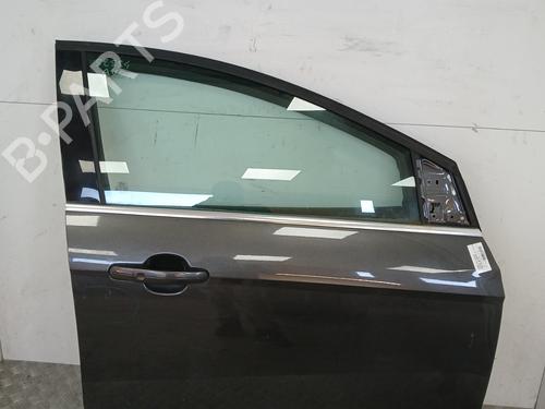 right-front-door-ford-focus-iii-2010-2011-2012-2013-2014-2015-2016-2017-2018-2019-2020-37367016 main image