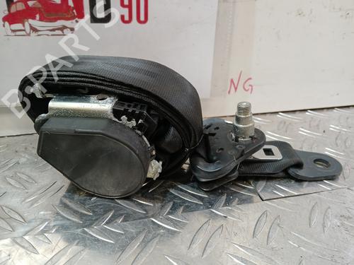 front-right-seatbelt-dacia-sandero-2008-37362017 main image