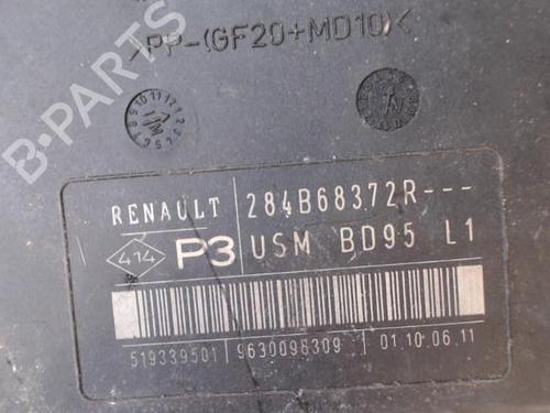 fuse-box-renault-megane-iii-coupe-dz01_-2008-2009-2010-2011-2012-2013-2014-2015-2016-37362132 main image