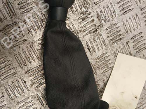 Used Shift knob Shift knob MINI MINI (R56) One (75 hp) 40507751 40507751