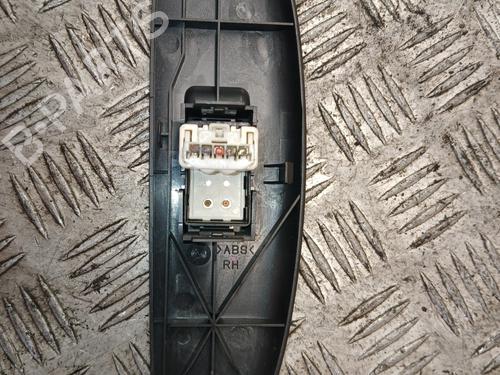 Right front window switch TOYOTA YARIS (_P1_) 1.4 D-4D (NLP10_, NLP10R) | BP37371670I26 - Image 2