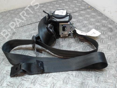 rear-right-seatbelt-renault-megane-iii-hatchback-bz01_-b3_-2008-37352969 main image